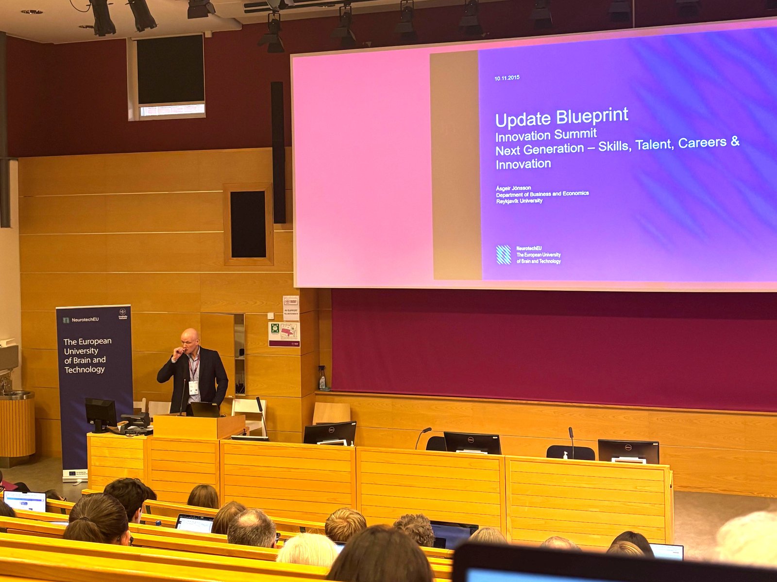 Ásgeir Jónsson at the NeurotechEU Neuroinnovation Summit
