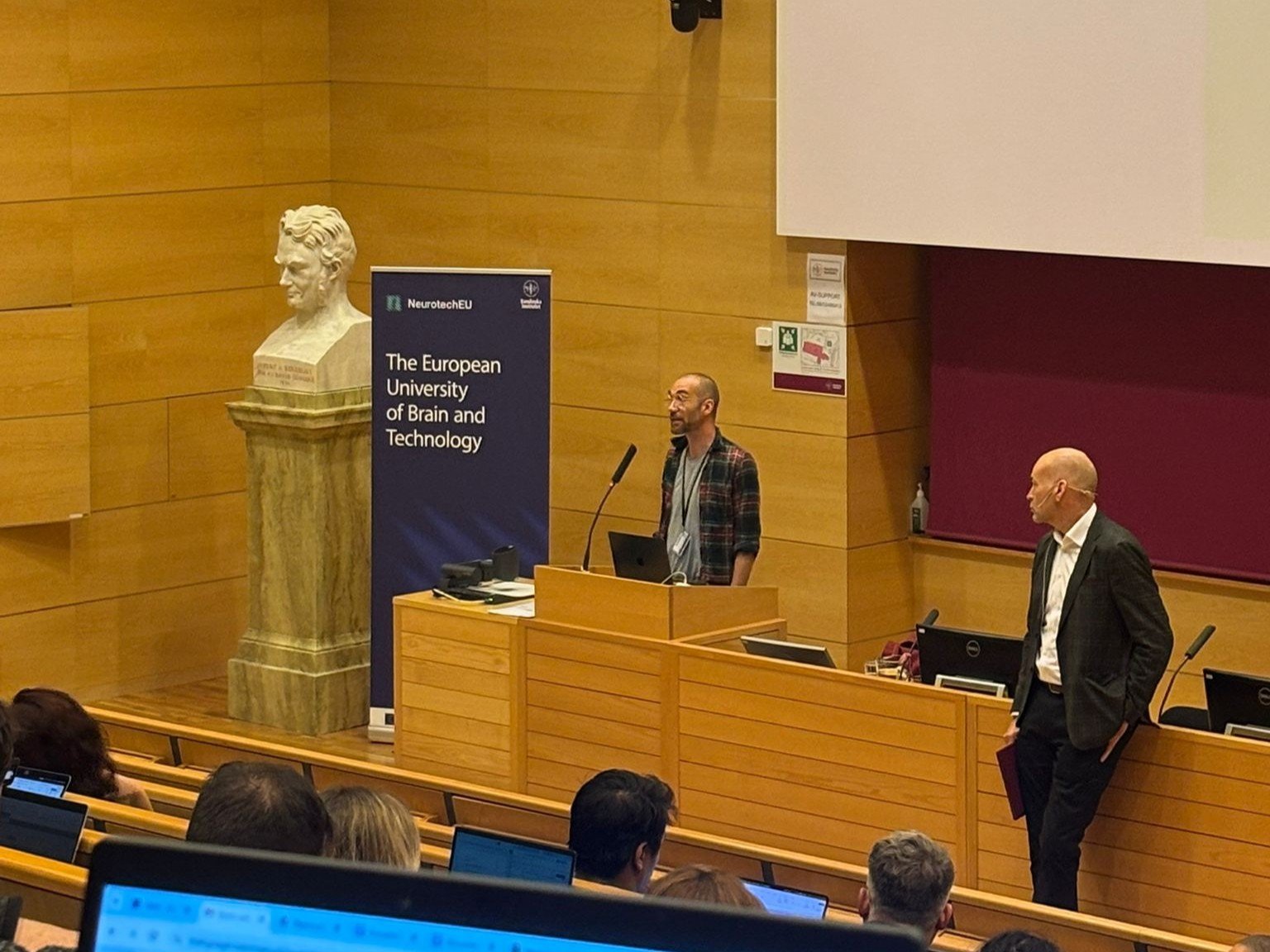 Carl Sellgren at the NeurotechEU Neuroinnovation Summit