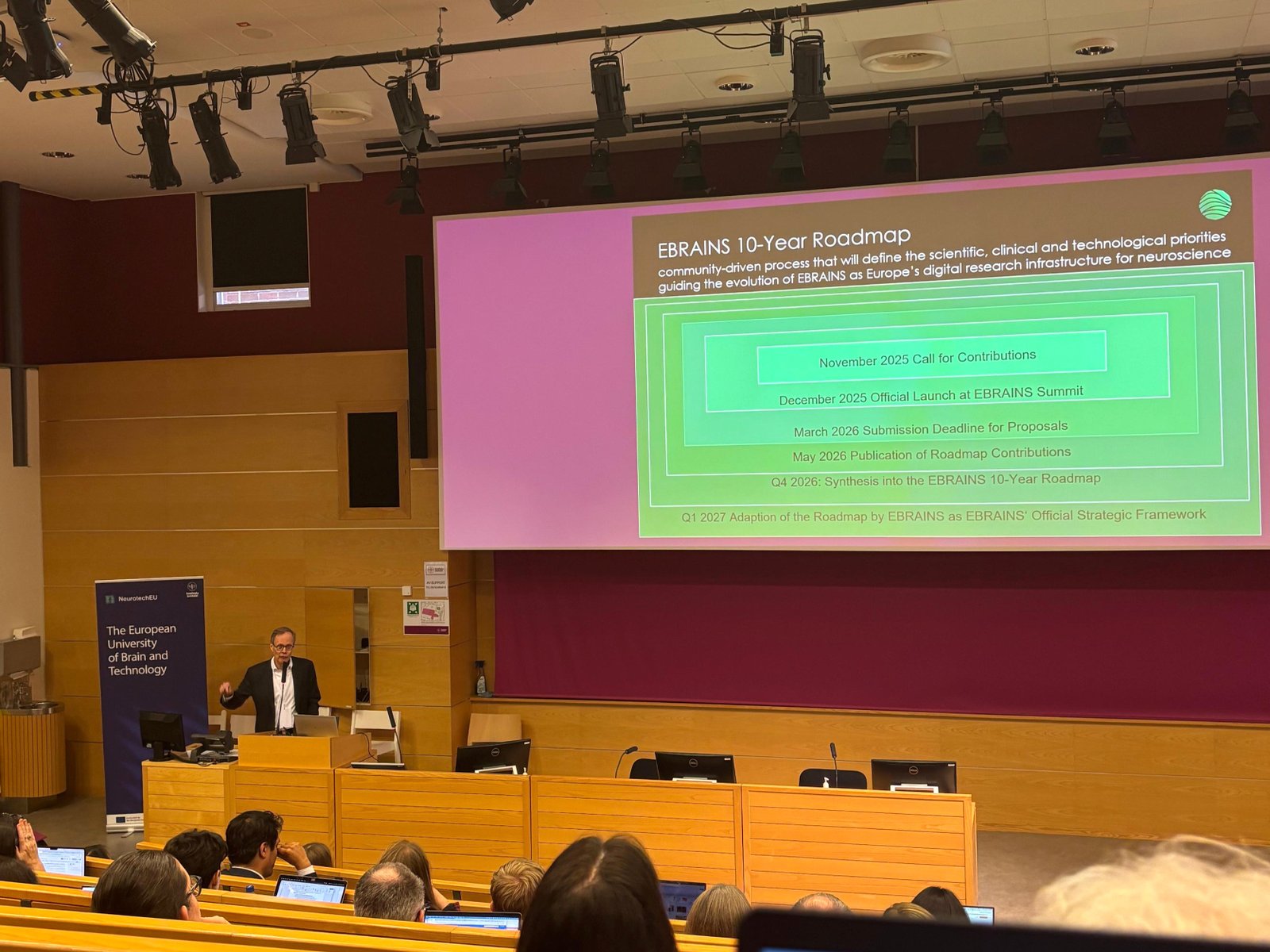 Jan G. Bjaali at the NeurotechEU Neuroinnovation Summit